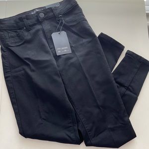 Black High-Rise Jeans